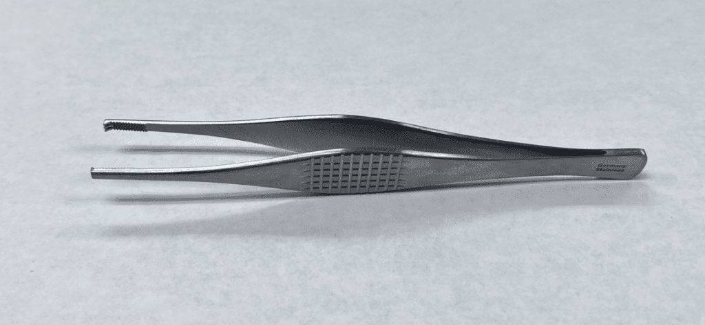 Ferris Smith Tissue Forceps 7" With 1x2 Teeth – O.R. Grade Surgical Instrument
