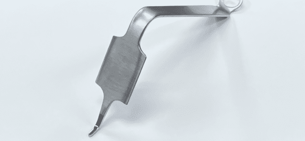 An image of a HOHMANN RETRACTOR, BENT, WIDE hanging on a wall.