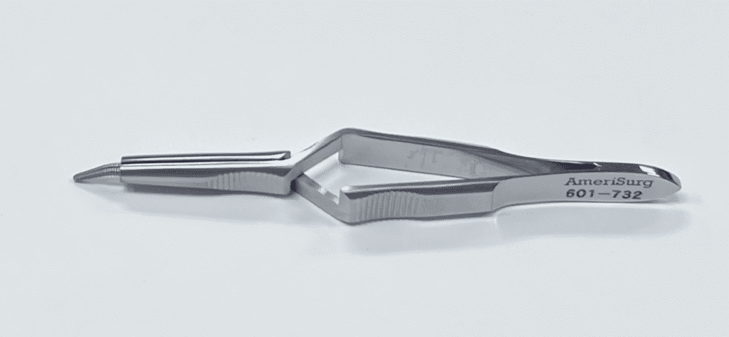 An image of a WATZKE SLEEVE SPREADING FORCEP on a white surface.