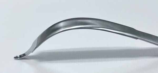 An APC TYPE HIP RETRACTOR, SINGLE PRONG on a white surface.