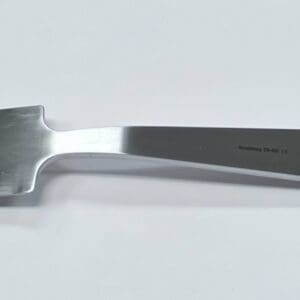 A HOHMANN RETRACTOR, 43MM STANDARD on a white surface.