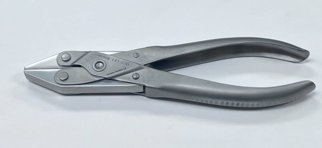 145-620 Parallel Pliers