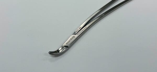 TC STRATTE NEEDLE HOLDER - Image 2