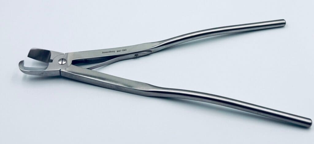 541-252 Coryllos-Bethune Rib Shears