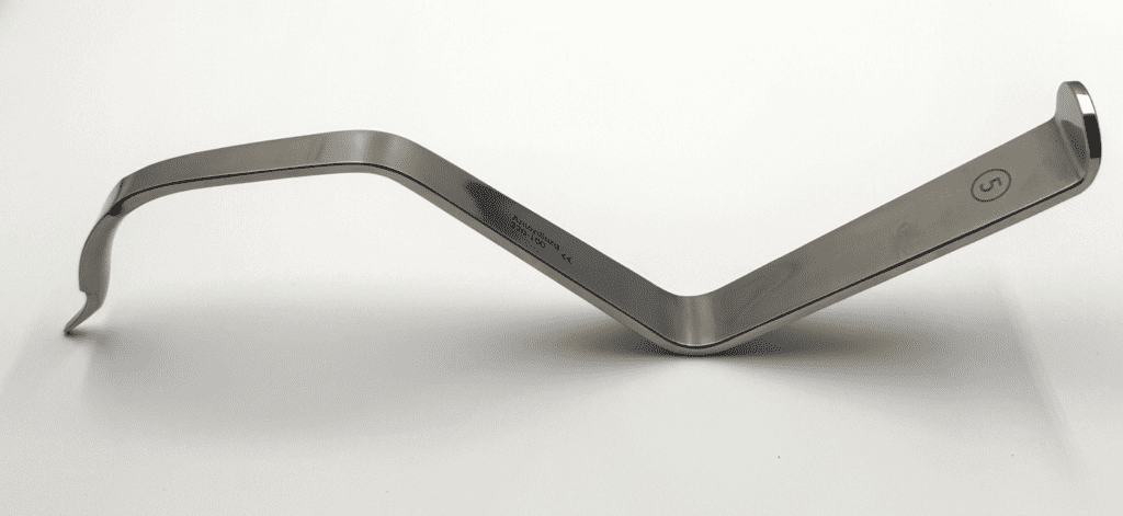 770-100 Posterolateral Snake Retractor