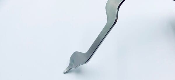 MICROPLASTY RETRACTOR, RIGHT OFFSET, #3R - Image 3