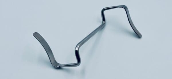 MCL RETRACTOR - Image 2