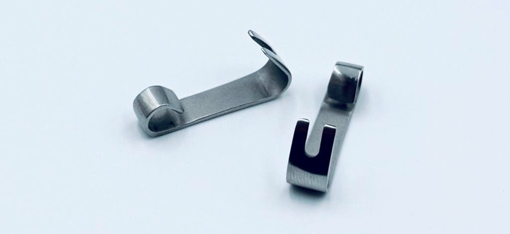 434-205 Tuppers Hand Table Chain Holder Hooks