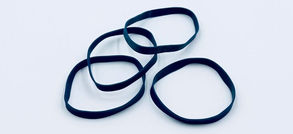 434-211 Tuppers Hand Table Elastic Bands
