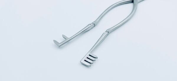 HORIZONTAL RETRACTOR - Image 2