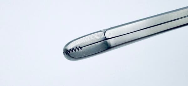 SHARK TOOTH GRASPER, 9" - Image 5