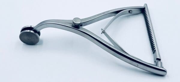 CALIBRATED FEMORAL TIBIAL SPREADER