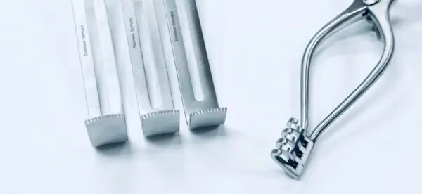HENLY CAROTID RETRACTOR - Image 5