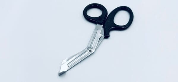 UNIVERSAL BANDAGE SCISSORS, BLACK - Image 2