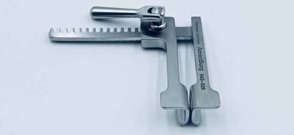 FINOCHIETTO RIB SPREADER, NEWBORN