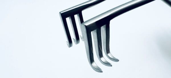 ADSON CEREBELLAR RETRACTOR - Image 4