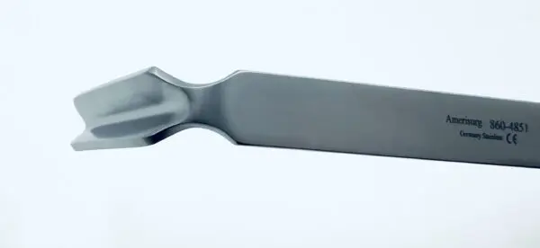 MCFARLAND TYPE SHOULDER V- RETRACTOR - Image 5