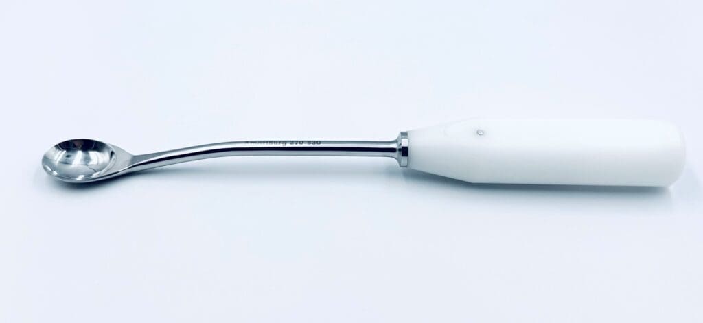 270-530 Moreland Type Hip Curette